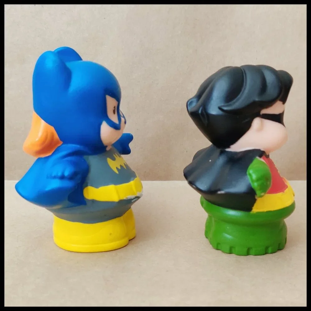 4x Fisher Price Little People -DC Heroes- Superman, Wonder Woman, Batgirl, Robin - Picture 10 of 15
